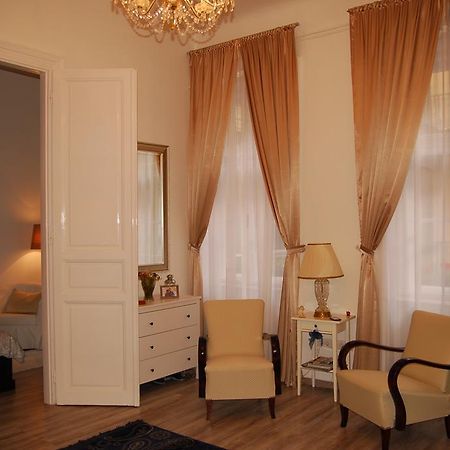 Balazs Apartment - Oktogon Budapeşte Dış mekan fotoğraf