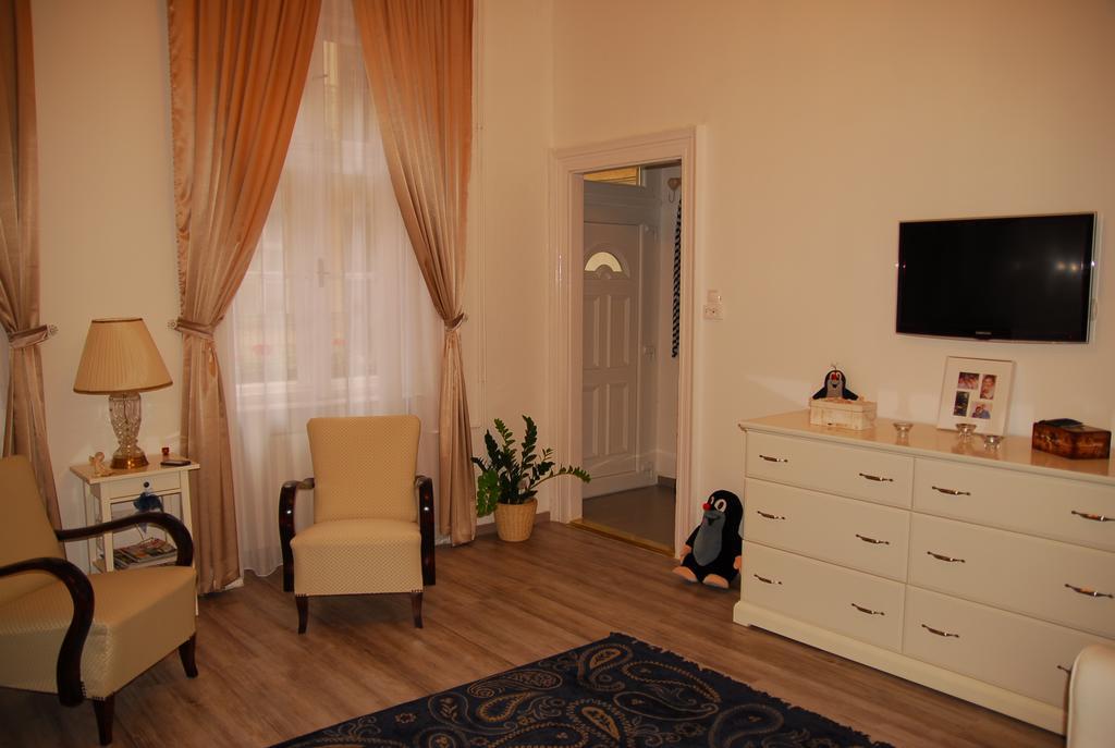 Balazs Apartment - Oktogon Budapeşte Dış mekan fotoğraf
